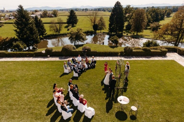 A Reception in the Grounds, Strmol Castle