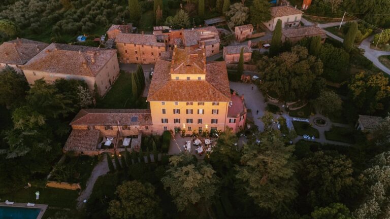 Villa Lemura from the air, in the hills between Umbria and Tuscany, Studio Fotografico Bacci