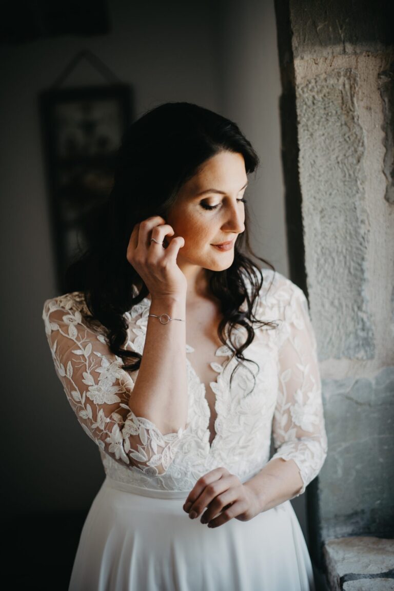 Getting ready, in the last quiet minutes, Studio27 by Andreas Politis Photography and Cinematography