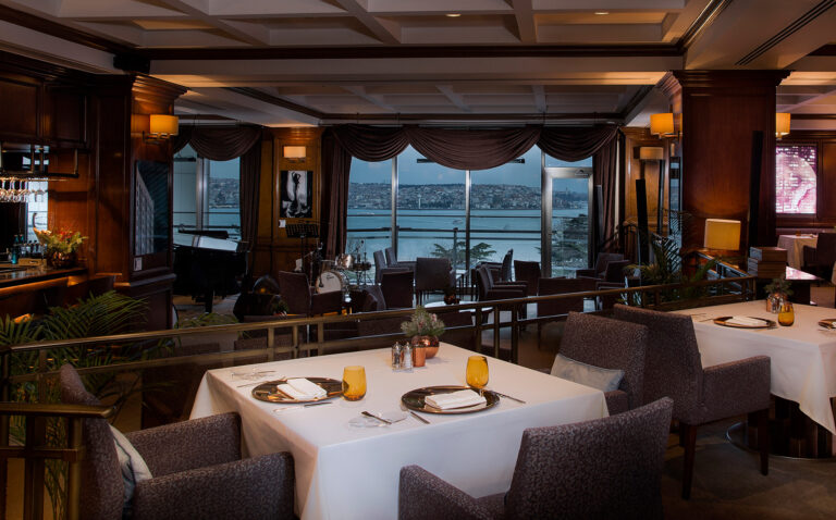 Gabbro Resto-Bar, Swissôtel The Bosphorus Istanbul