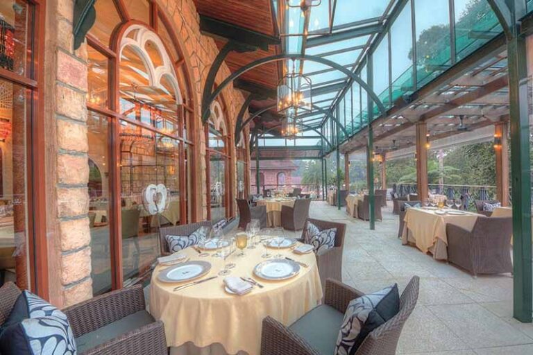 L'assiette glass-covered terrace, The Chateau Spa and Organic Wellness Resort