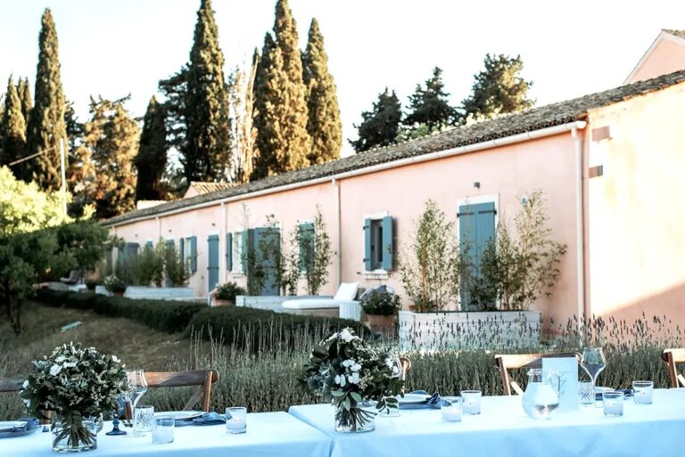 A reception table beside the villa, The Courti Estate