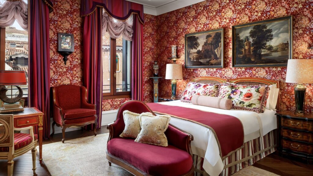 Grand Canal Rooms & Suites