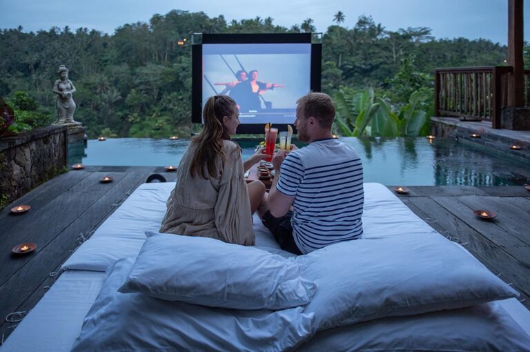 In-villa movie under the stars on a private deck, The Kayon Jungle Resort