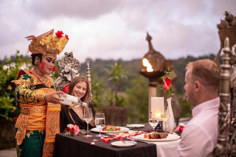 A private dinner with Balinese dancers, The Kayon Jungle Resort