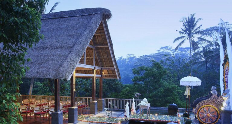 The Puspaka Chapel with its thatched roof, The Kayon Ubud Resort