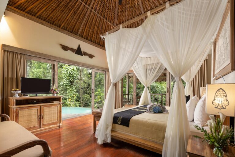River Edge Pool Villa bedroom, The Kayon Ubud Resort