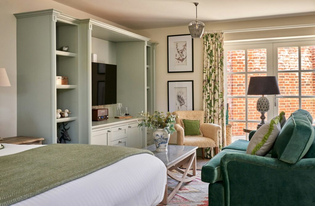 Courtyard Suite