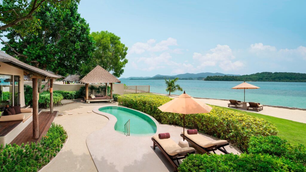Beachfront 1 Bedroom Villa