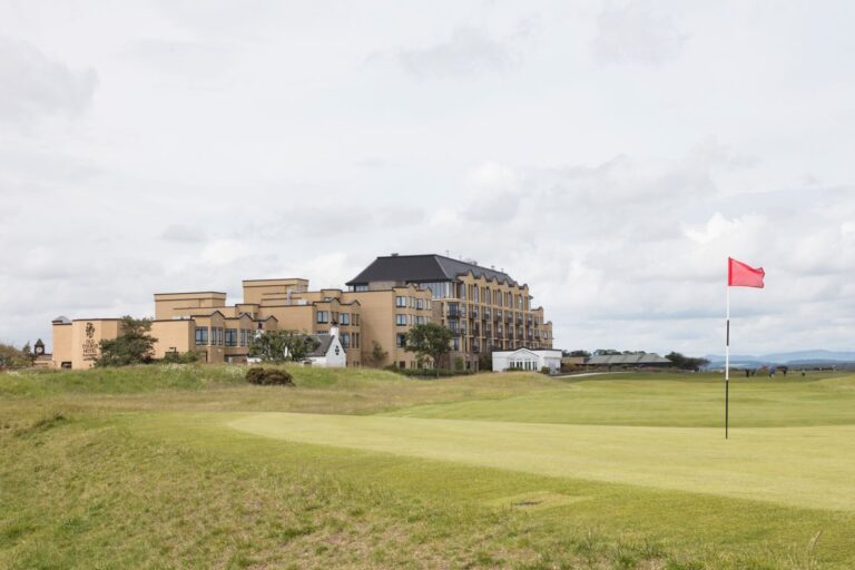 The Old Course and the Hotel, The Old Course Hotel