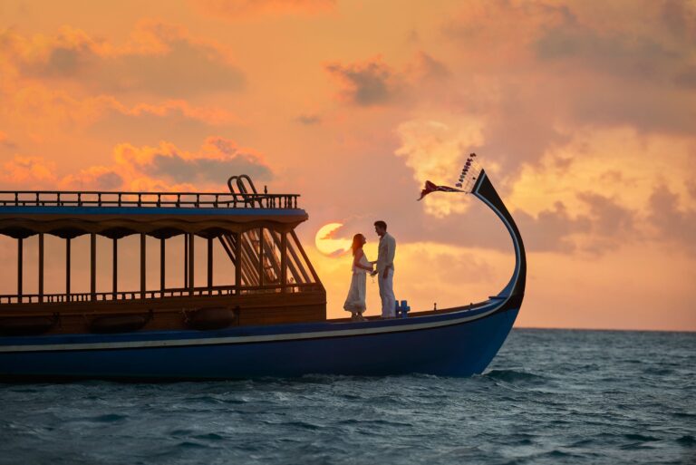 Sunset cruise on a traditional dhoni, The Ritz-Carlton Maldives, Fari Islands