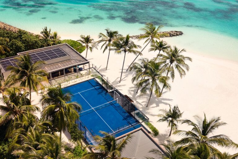 Padel court beside the beach, The Ritz-Carlton Maldives, Fari Islands