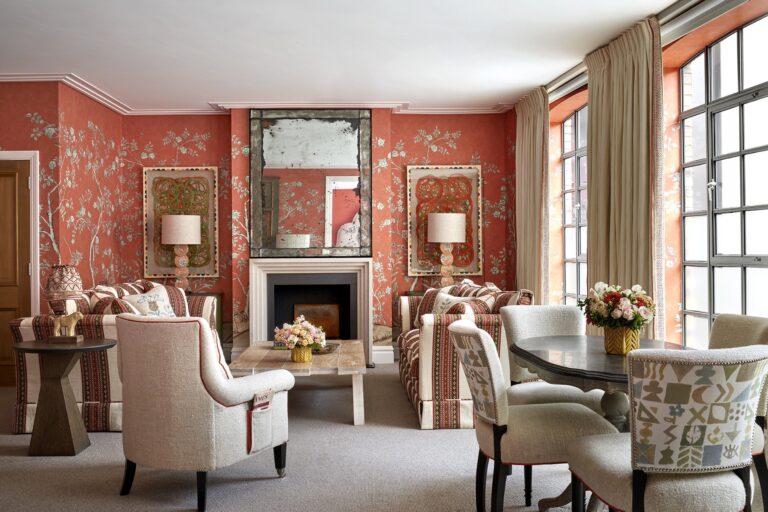 The sitting area of the Richmond Suite, The Soho Hotel