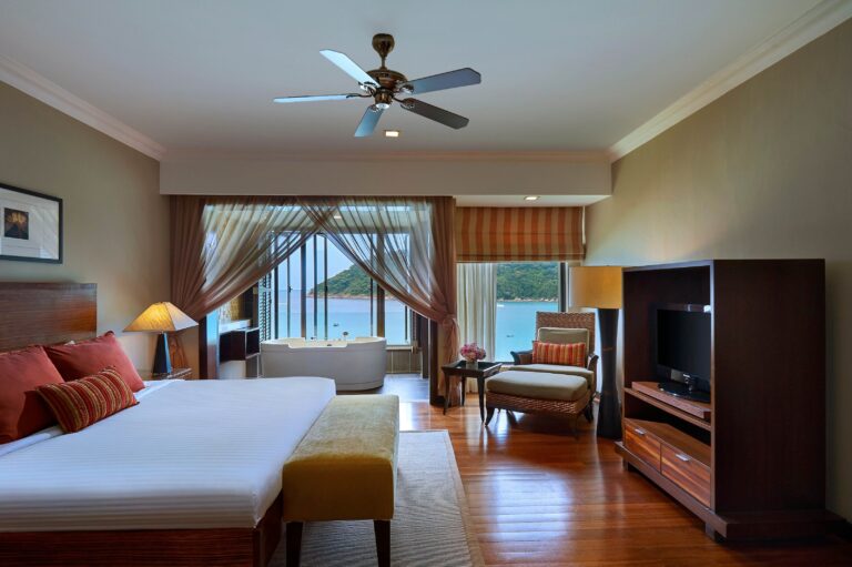 Cliff Premier Suite bedroom, The Taaras Beach and Spa Resort