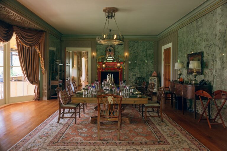 The Dining Room, The Vanderbilt Estate