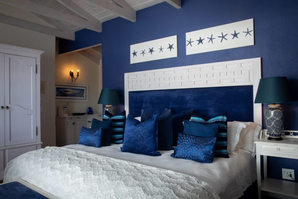 Island Suites