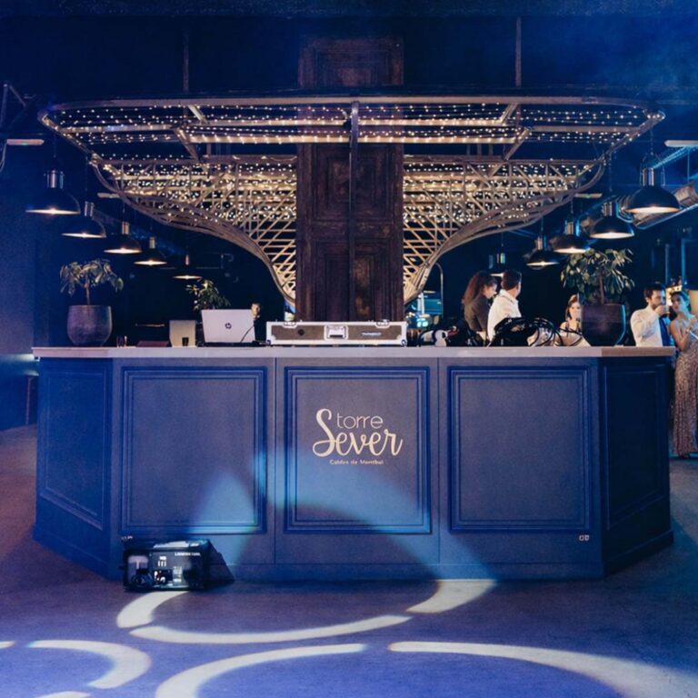 The evening party space with DJ booth, Torre Sever