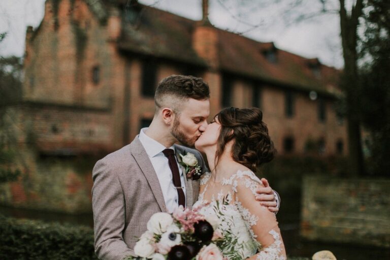 A couple at Tudor Barn Eltham, Tudor Barn Eltham