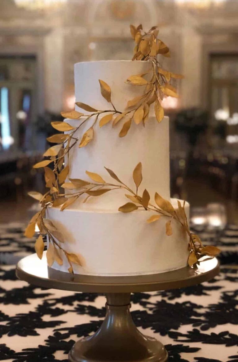 Three tier buttercream wedding cake with gold sugar olive branches at the Westin Excelsior, Florence, Tuscan Wedding Cakes