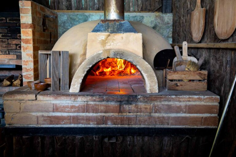 Wood-fired pizza oven, Umaya Resort and Adventures