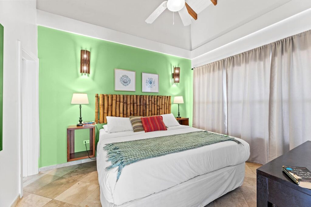 2 Bedroom Lagoon Bayview