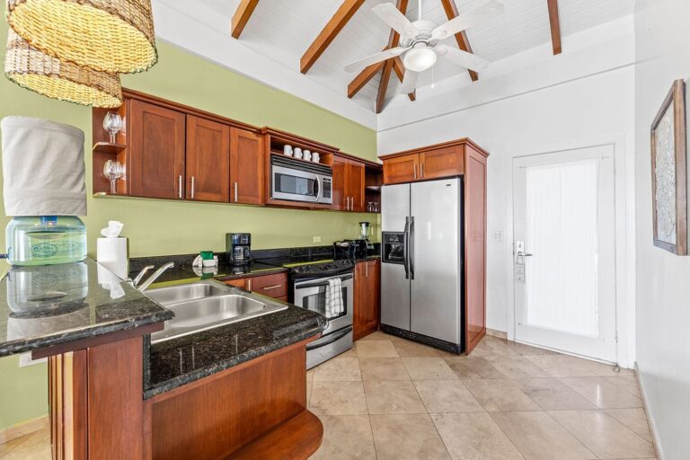 Fully equipped suite kitchen, Umaya Resort and Adventures