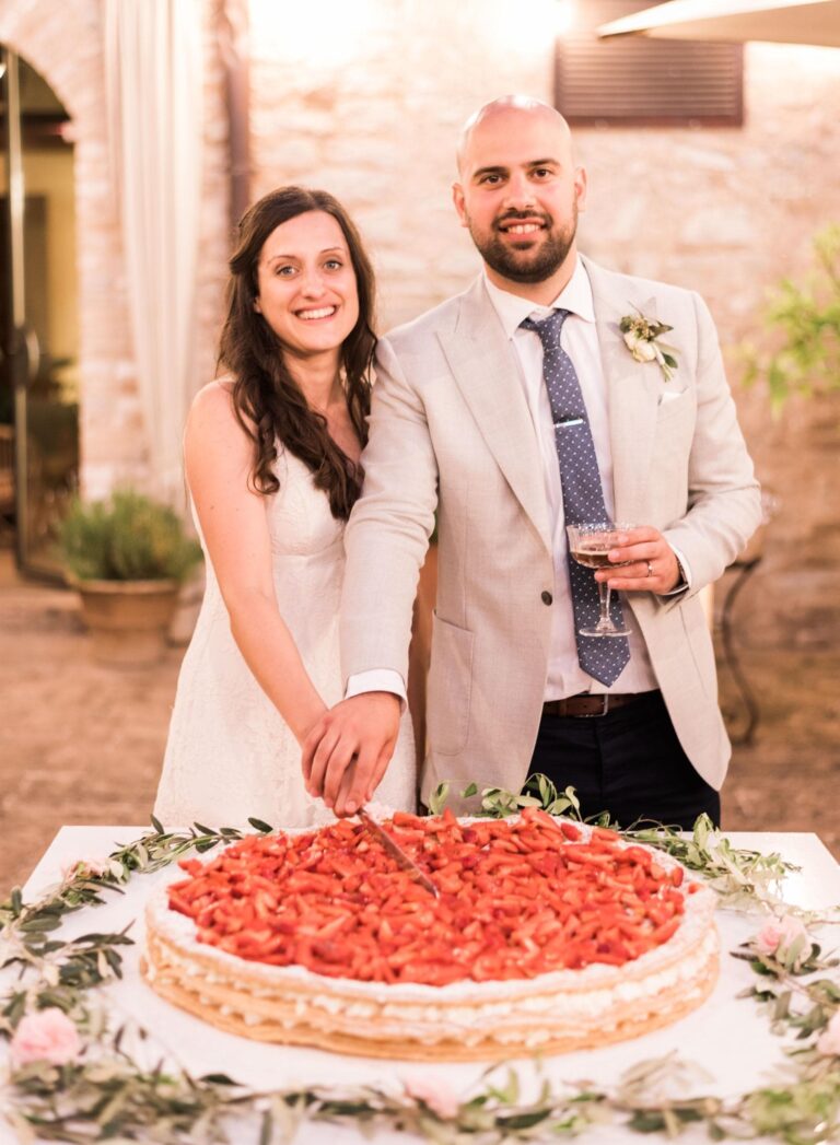 Cutting a crostata di fragole instead of a wedding cake, Umbria Weddings and Events