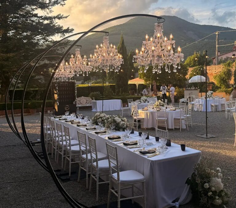 UMX Crew: Chandeliers over a long table