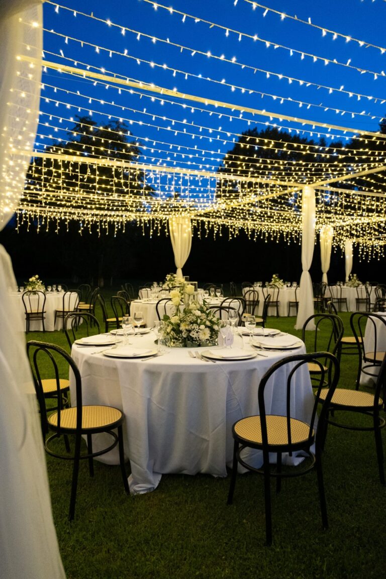 Dining Under a Canopy of Stars, Valle dell'Aquila