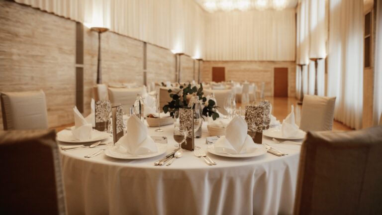 Round tables set in the hall, Vila Bled