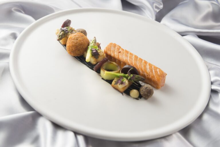 A salmon main course, Villa Arrigo