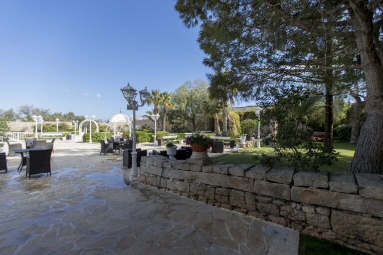 The terrace and garden wall, Villa Arrigo