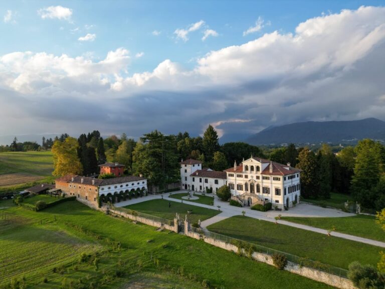 A 17th-Century Villa