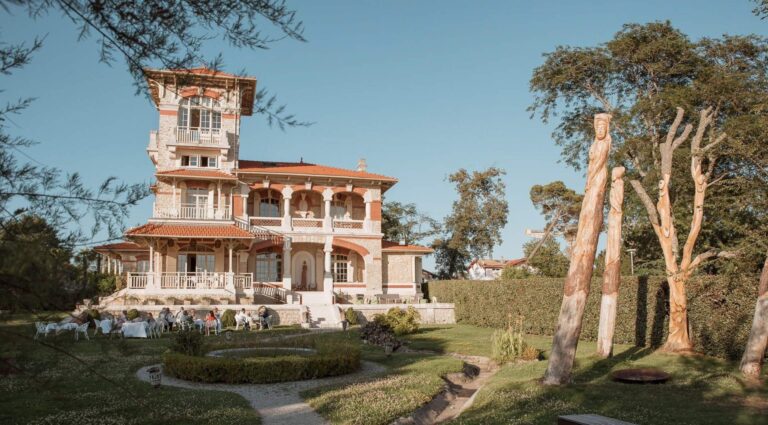 Villa La Tosca and its gardens, Lanton, Arcachon Bay, Villa la Tosca