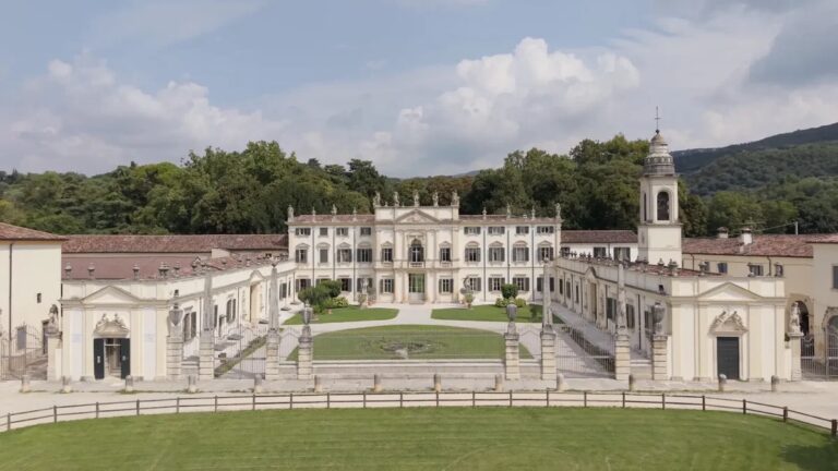 The villa and its two wings across the lawn, Villa Mosconi Bertani
