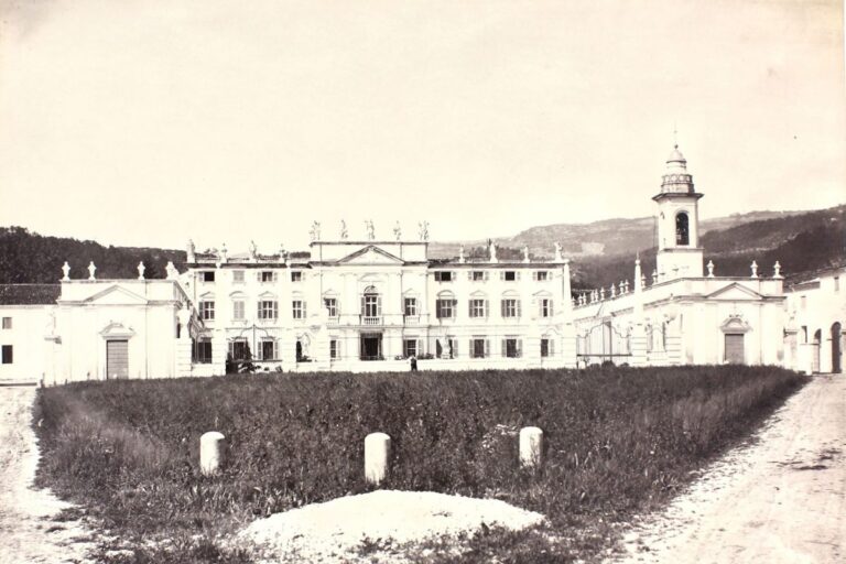 The villa in a historic photograph, Villa Mosconi Bertani