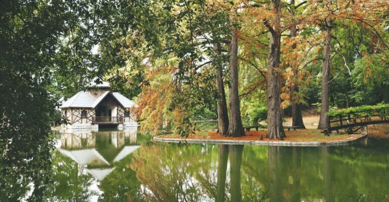 The lake and boathouse in the English-style park, Villa Mosconi Bertani