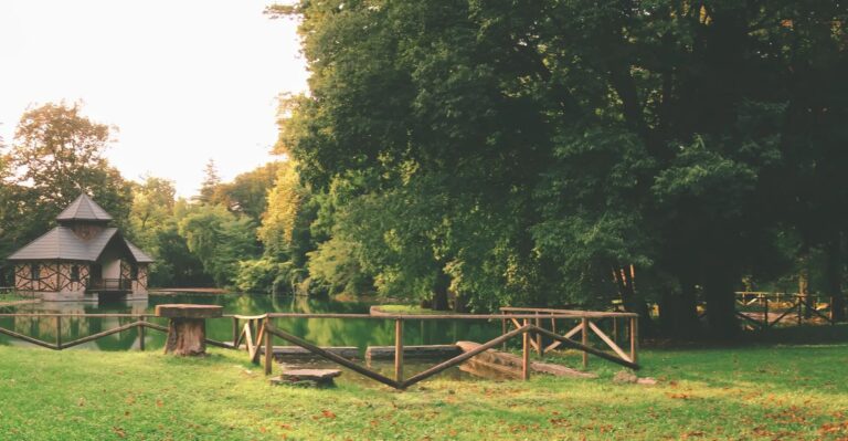The Kaffeehaus on the lake, Villa Mosconi Bertani