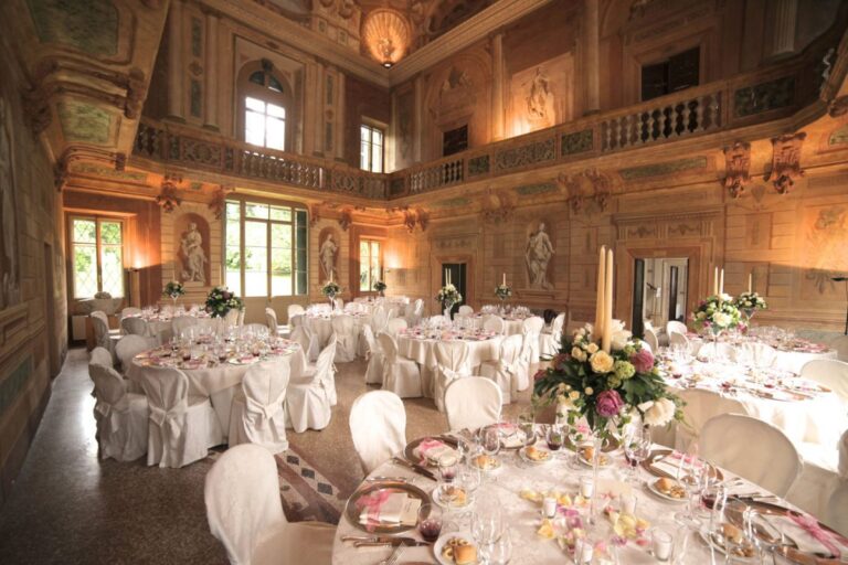 Round tables in the Chamber of the Muses, Villa Mosconi Bertani