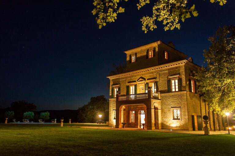 The Villa at Dusk, Villa Nena