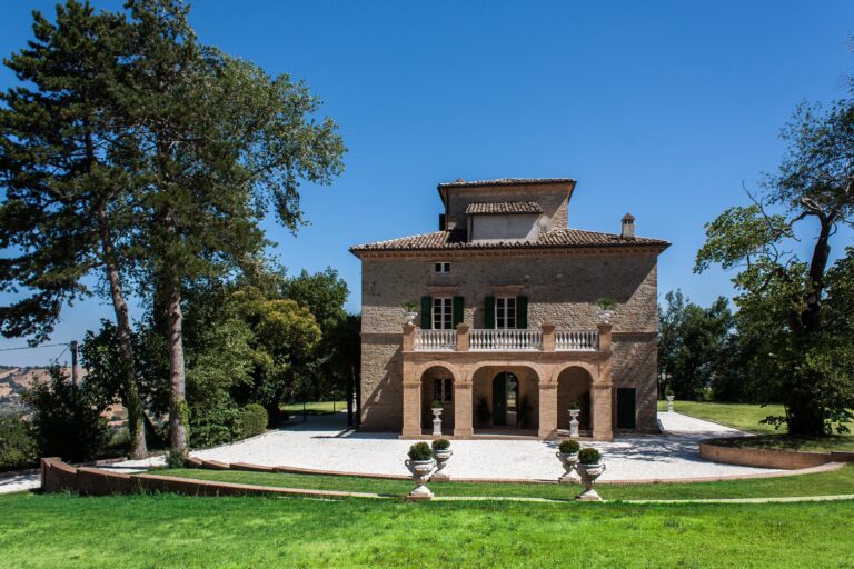 The Loggia and Gardens, Villa Nena