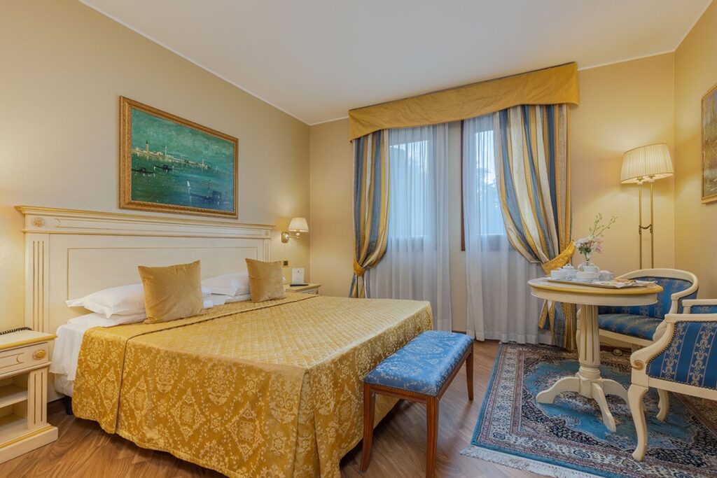 Classic & Comfort Rooms