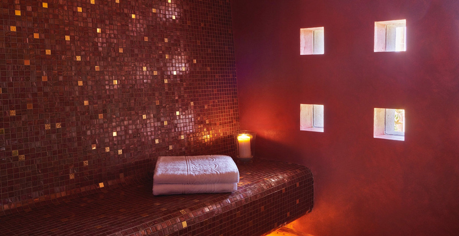 The Thalasso spa, by candlelight, Villa Paola