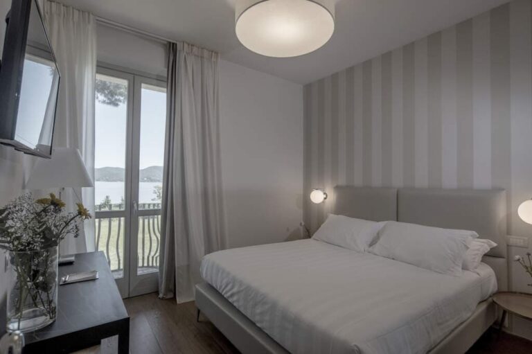 , Villa Polvese Resort and Oil Farm