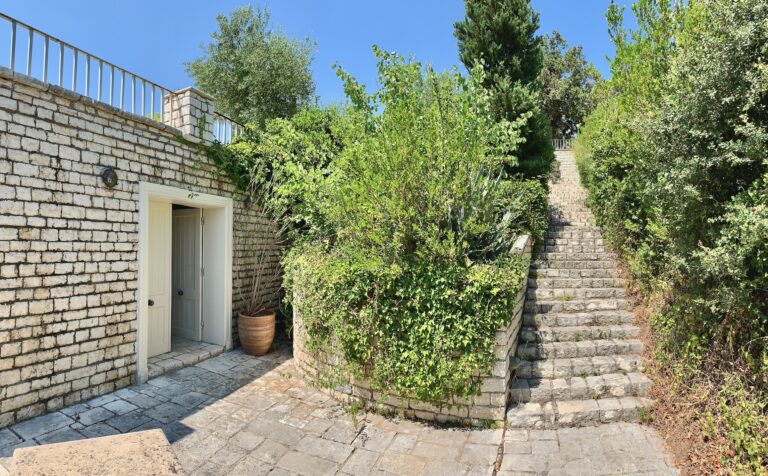 Stone steps and garden walls, Villa Sylva