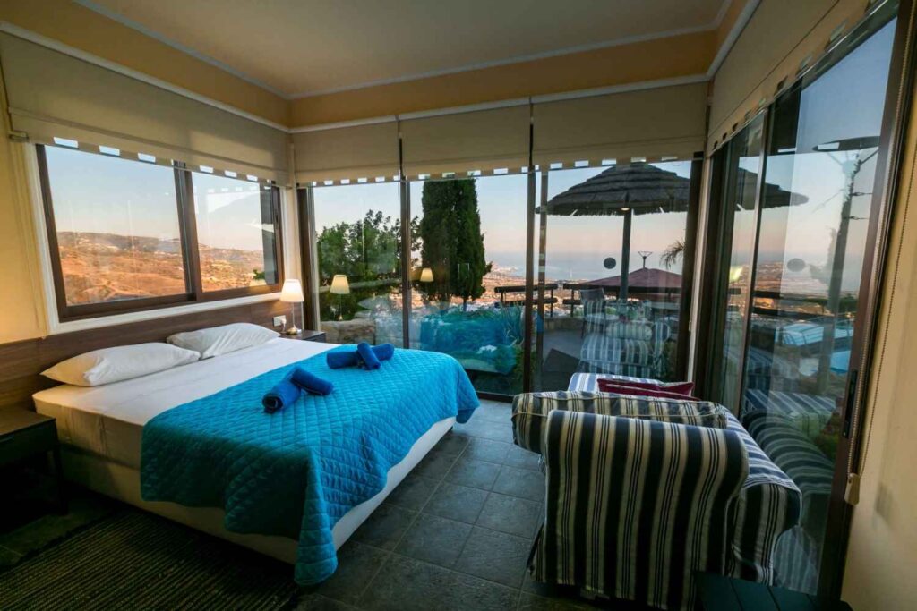 Panorama Honeymoon Suite